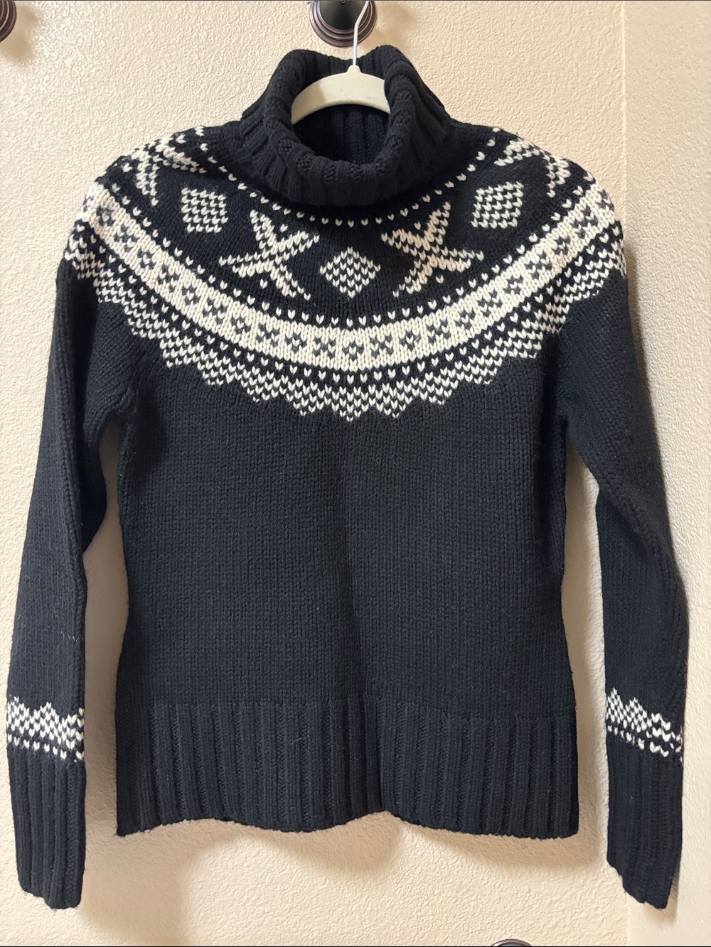 GAP Black and White Fair Isle Turtleneck Sweater